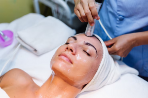 Glowing Complexion 101: Unleashing the Power of Chemical Peels for Your Face